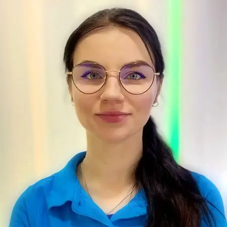 Olena Boyarska - X-ray technician
