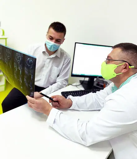 Consultation with an orthopedic traumatologist в центрі Novo
